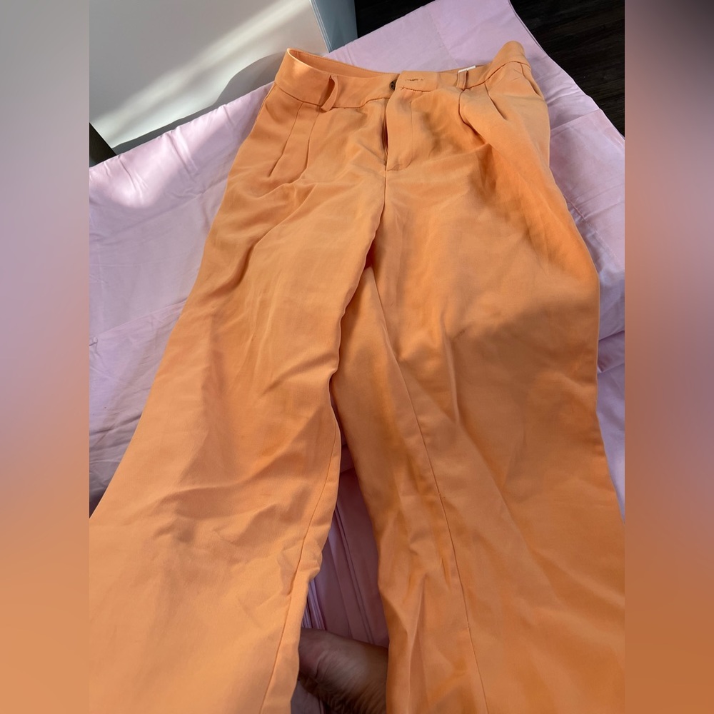 ZARA ORANGE PANTS 🧡🍑